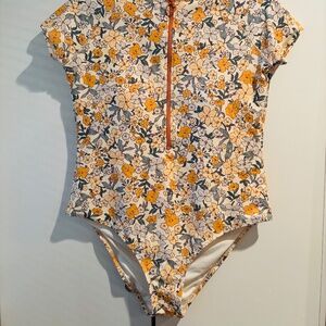 Cupshe-Elodie Ditsy Zipper Short Sleeve One Piece Swimsuit-XL